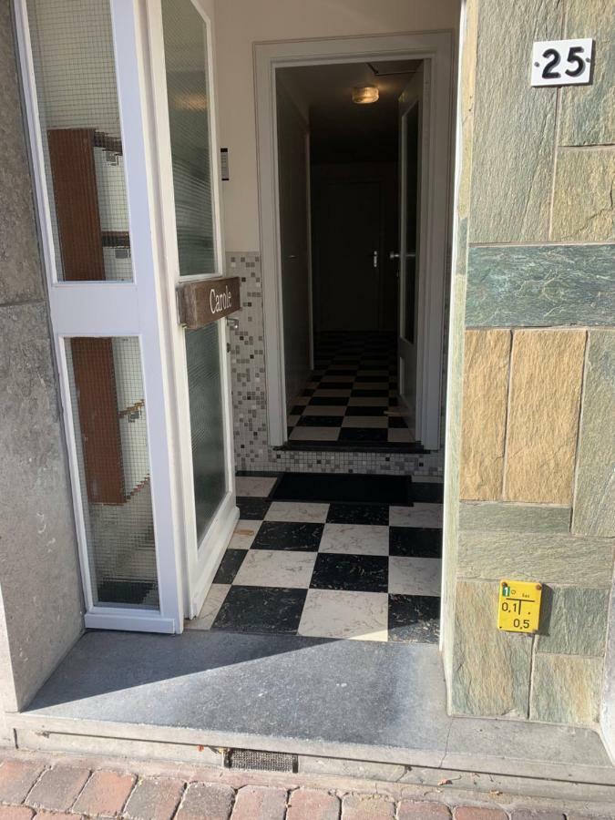オステンドVakantiewoning Mayaアパートメント エクステリア 写真