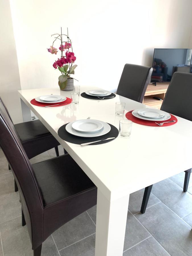 オステンドVakantiewoning Mayaアパートメント エクステリア 写真