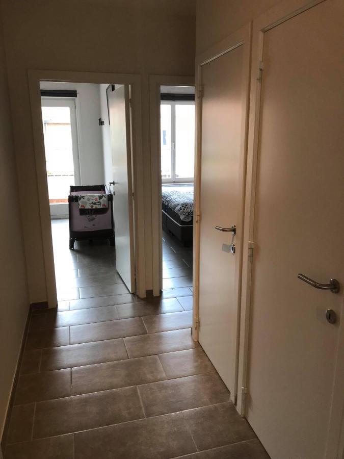 オステンドVakantiewoning Mayaアパートメント エクステリア 写真